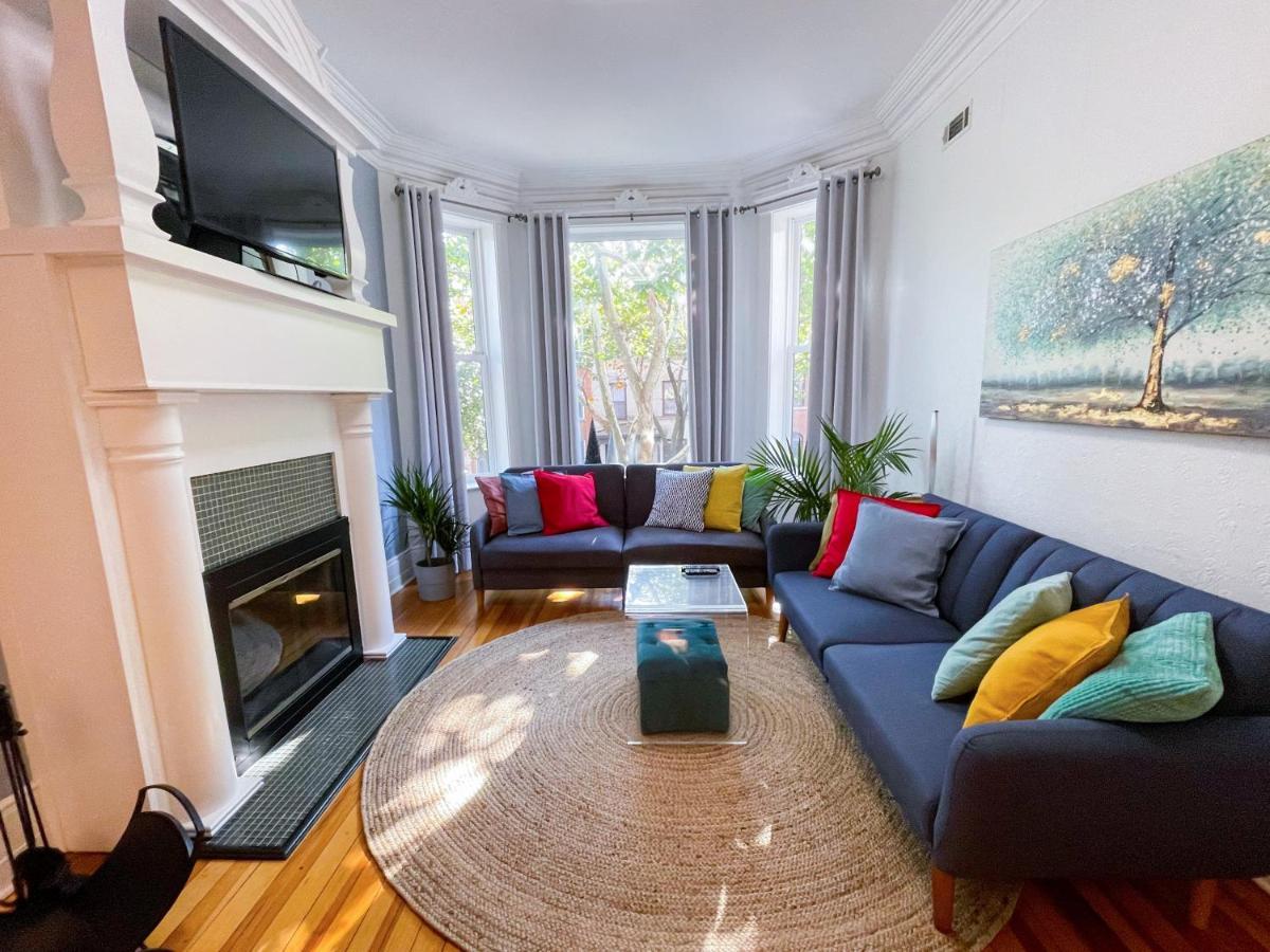 Perfect Wrigleyville Stay Chicago Exterior photo