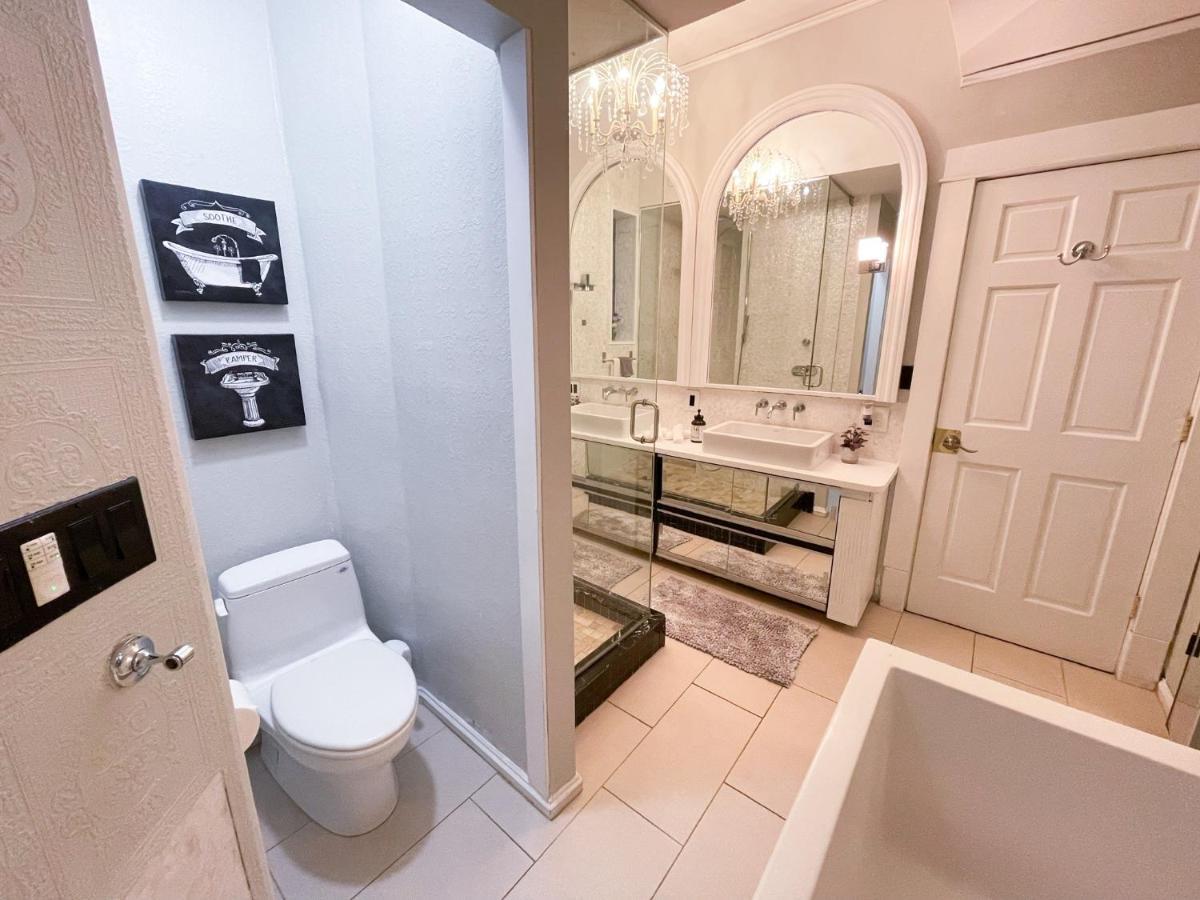 Perfect Wrigleyville Stay Chicago Exterior photo