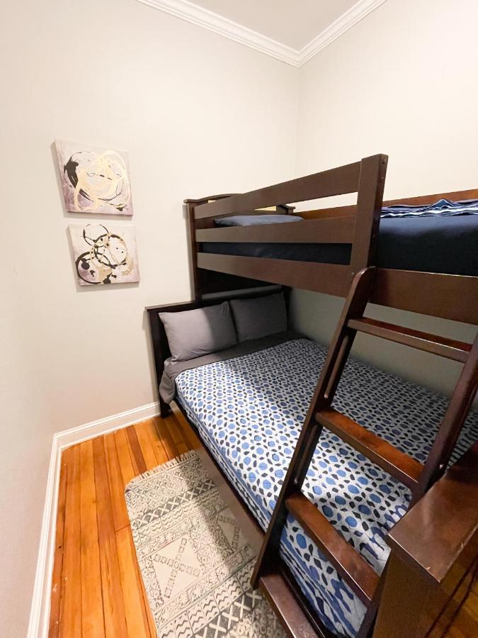 Perfect Wrigleyville Stay Chicago Exterior photo